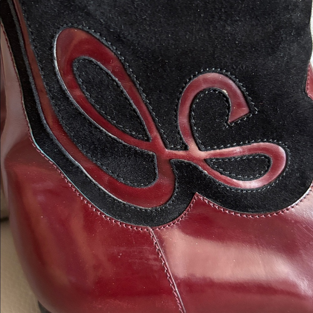 Vintage Bally burgundy and black riding style boots. Size 37 1/2. Made in Italy - Picture 6 of 9